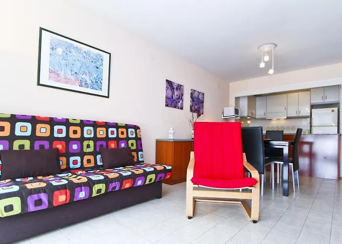 Cabo Menor 2 Planet Costa Dorada * Salou