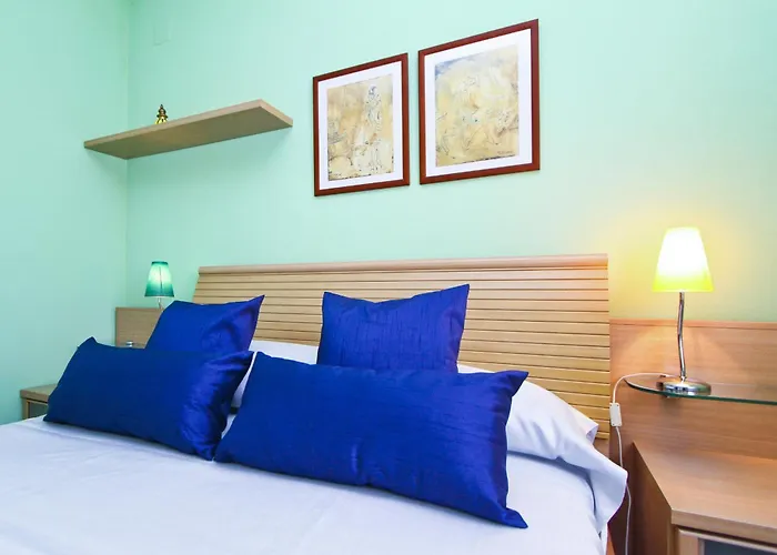 Cabo Menor 2 Planet Costa Dorada *